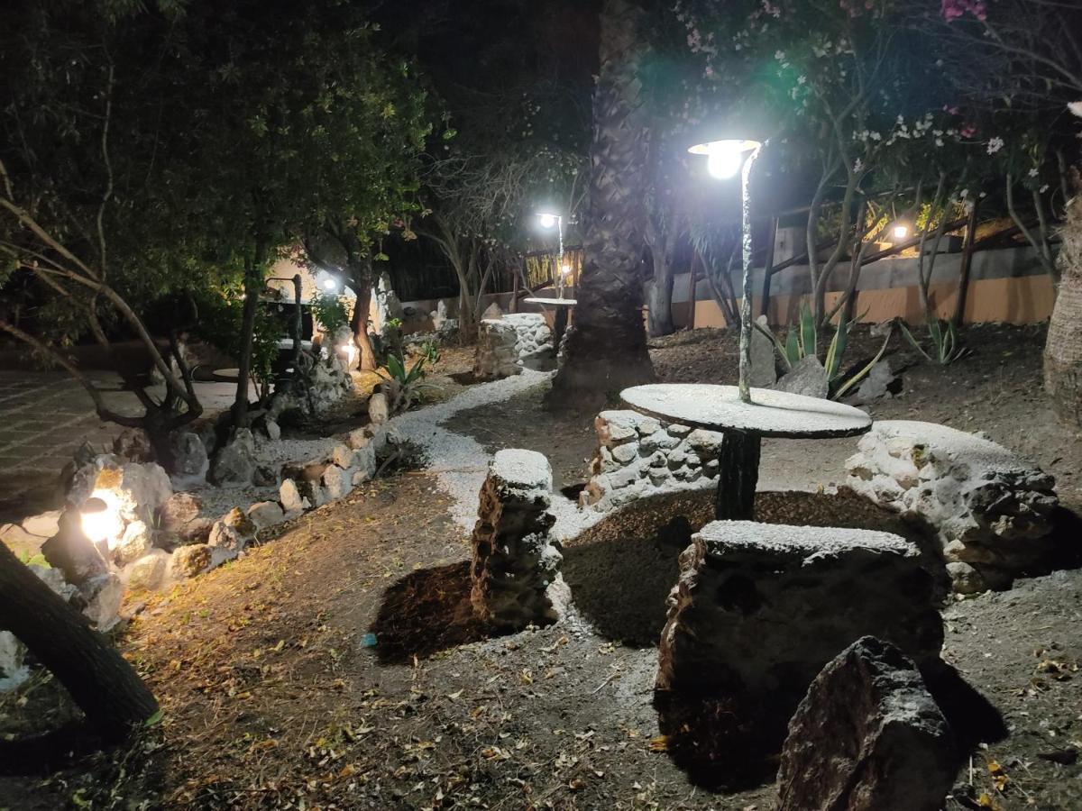 Idillio Mediterraneo Magomadas 外观 照片