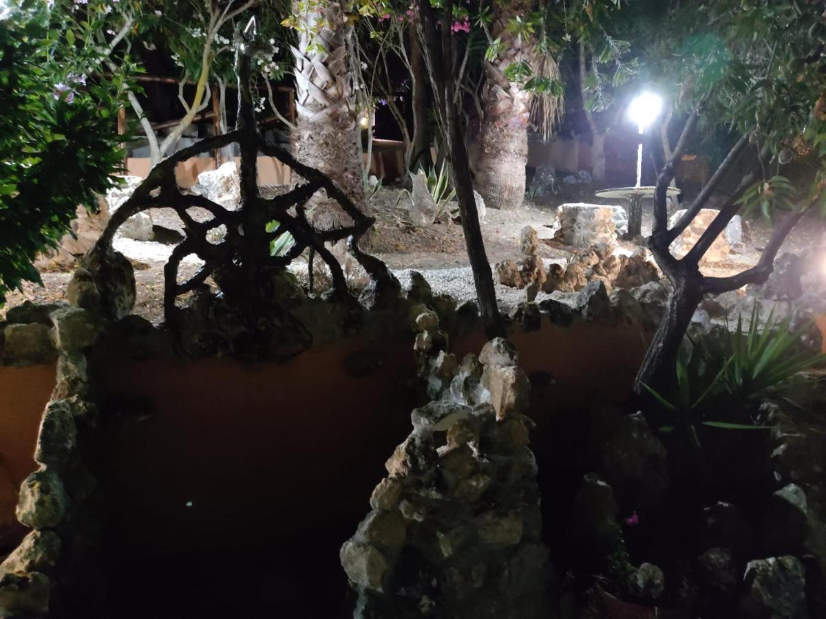 Idillio Mediterraneo Magomadas 外观 照片